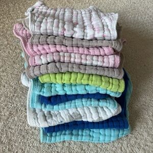 12 Burp Cloths Green Sprouts organic cotton